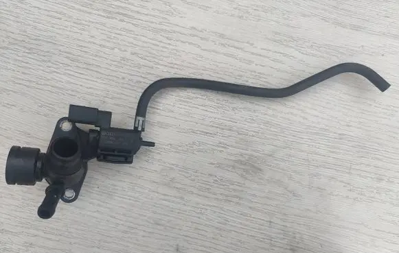 Audi A5 8T 8F Turbo solenoid valve 037906283C