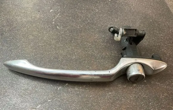 Alfa Romeo 156 Front door exterior handle A488