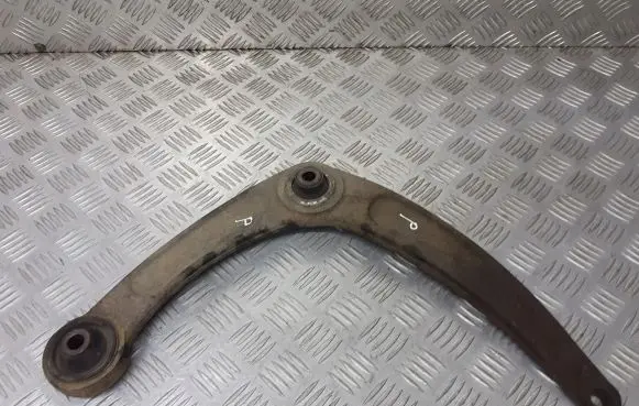 Citroen C4 I Front control arm