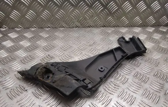 Volvo C30 Rear bumper mounting bracket 31265955