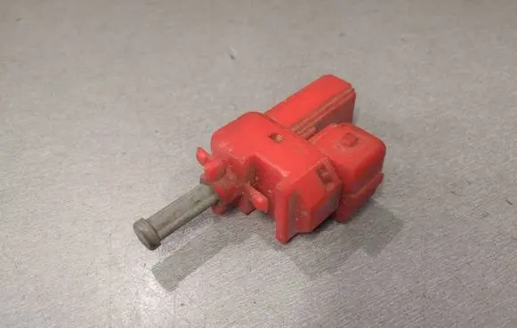 Ford Mondeo Mk III Brake pedal sensor switch 94BB7C534AC
