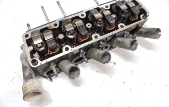 Opel Astra G Engine head 90400242
