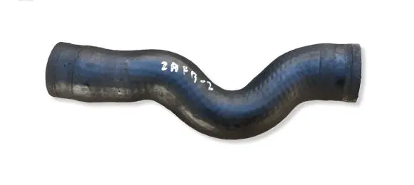 Opel Zafira B Intercooler hose/pipe 313216137