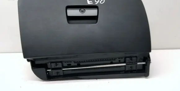 BMW 3 E90 E91 Glove box set 7075479 51167075479 72758411