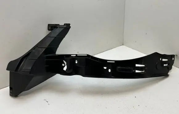 Volkswagen Touareg I Front bumper mounting bracket 7L6807183