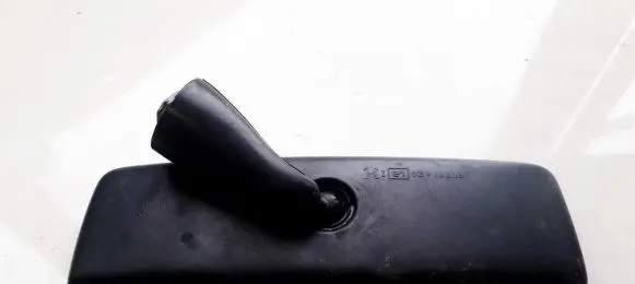 Volkswagen Golf III Rear view mirror (interior) E10210108