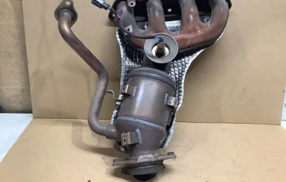 Toyota Prius (XW50) Catalyst/FAP/DPF particulate filter AT37180