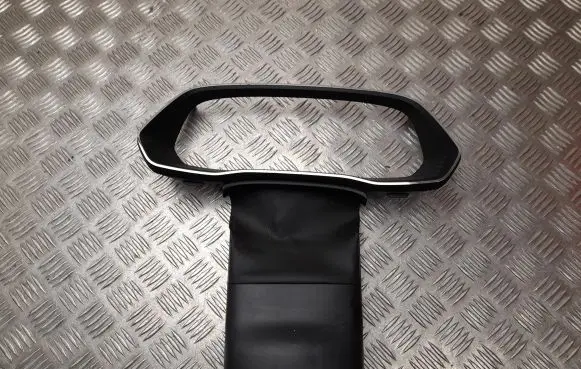 Skoda Octavia Mk4 Dashboard trim 5E3858560
