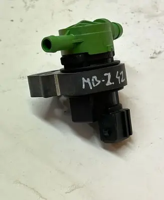 Mercedes-Benz C W203 Turbo solenoid valve 0004703893