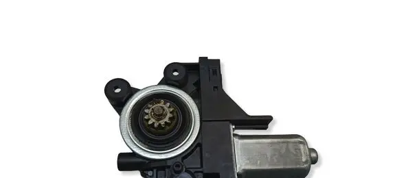 Volvo XC70 Front door window regulator motor 970713101
