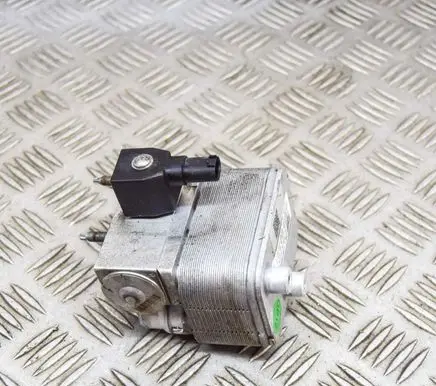 Peugeot 208 II Air conditioning (A/C) expansion valve 9831600480
