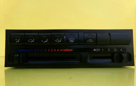 Mazda MX-3 Climate control unit EB20