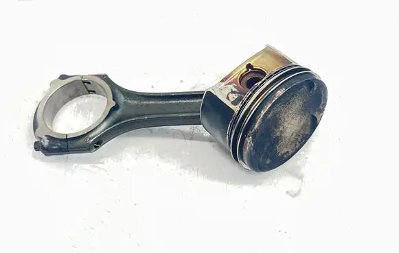 Mercedes-Benz CLK A209 C209 Piston with connecting rod 82L86