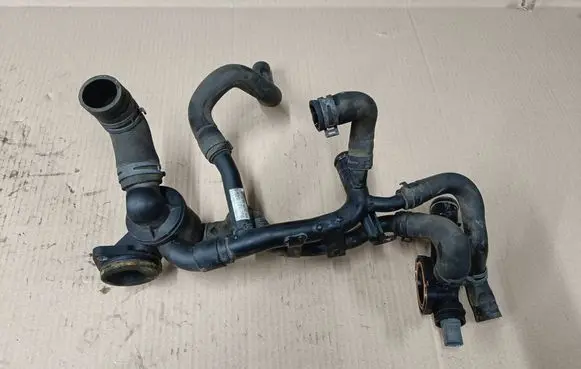 Thermostat/thermostat housing