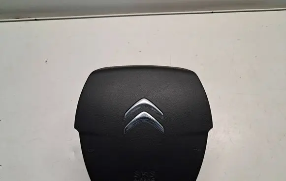 Steering wheel airbag