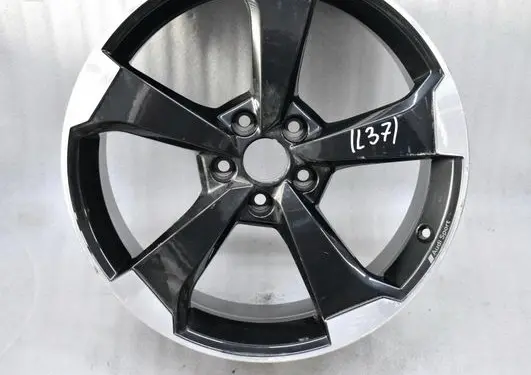 Audi A3 S3 8V R19 alloy rim 