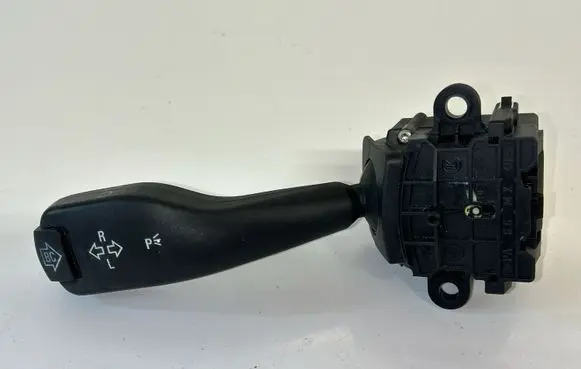 BMW 3 E46 Indicator stalk 01104010