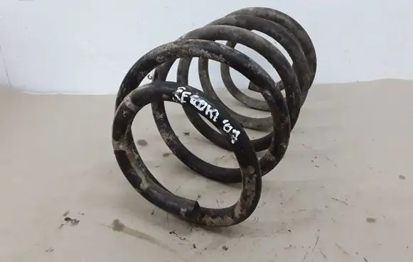Jeep Grand Cherokee (WK) Rear coil spring NOCODE
