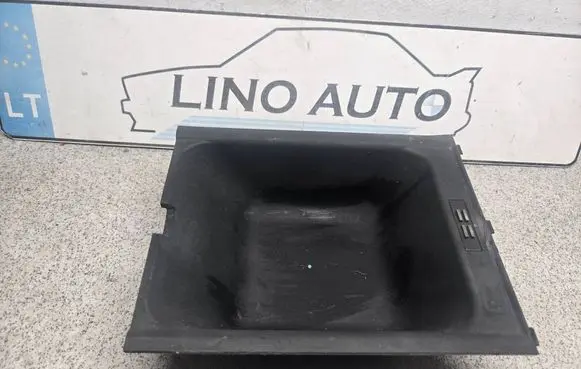 BMW 5 E39 Glove box central console 806219 159802 TEU85A