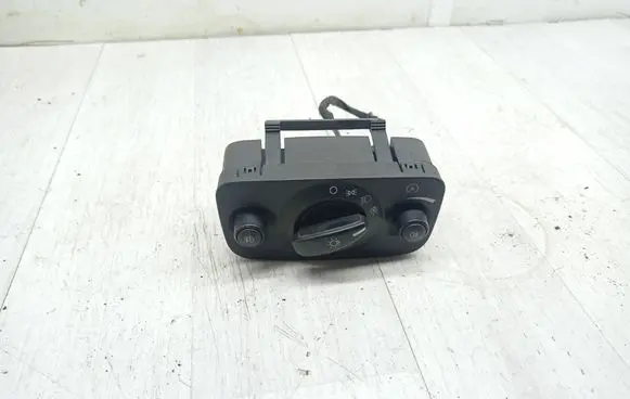 Ford Mondeo MK IV Light switch 04066465