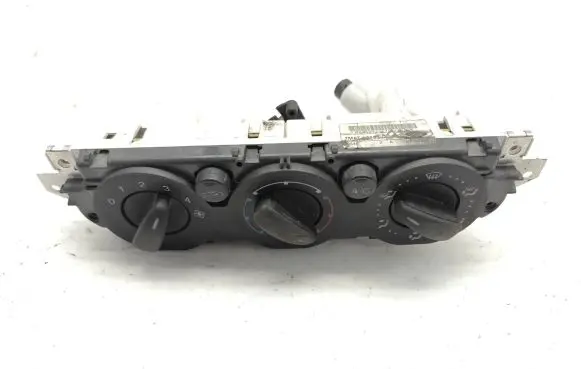 Ford Focus Climate control unit 7M5T19980AA 6S607332