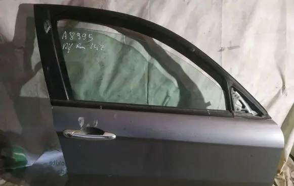 Alfa Romeo 147 Front door pilkos