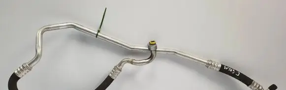 Mercedes-Benz A W169 Air conditioning (A/C) pipe/hose A1698301815