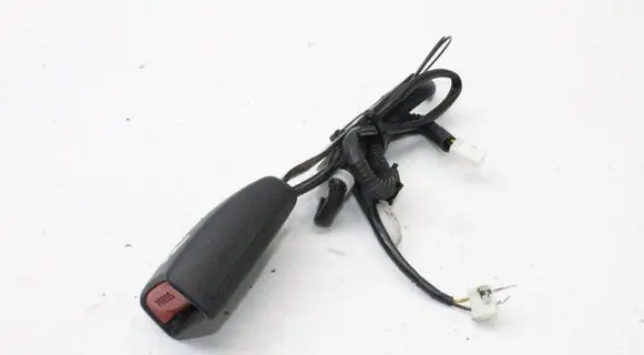 Lexus RX 330 - 350 - 400H Front seatbelt buckle