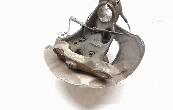 BMW 1 F20 F21 Front wheel hub spindle knuckle 6792285