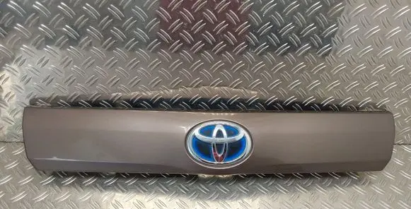 Toyota Prius+ (ZVW40) Trunk door license plate light bar 7680147140 7681147130