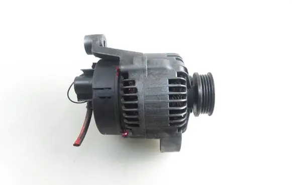 Fiat Punto (188) Generator/alternator 46530261