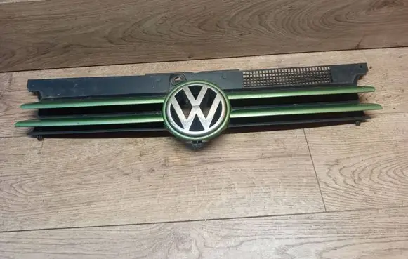 Volkswagen Golf IV Front bumper upper radiator grill 1J0853655F 1J0853651F