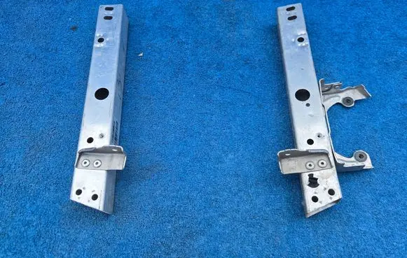 BMW i3 Front bumper support beam 51647296805 7296805