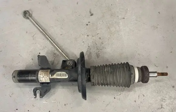 Alfa Romeo Giulietta Front shock absorber/damper 50523952 00187 824903010556