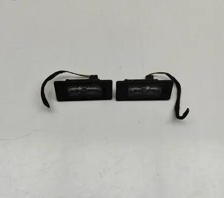 Skoda Enyaq iV Number plate light 5NA943021