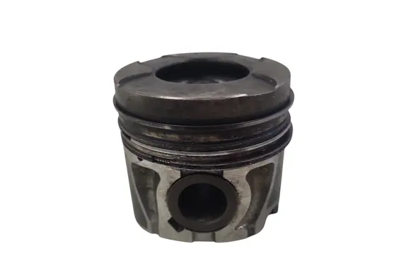 Opel Zafira B Piston 