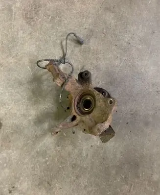 Renault Scenic III - Grand scenic III Front wheel hub 