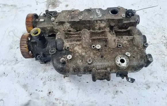 Chrysler Voyager Engine head 
