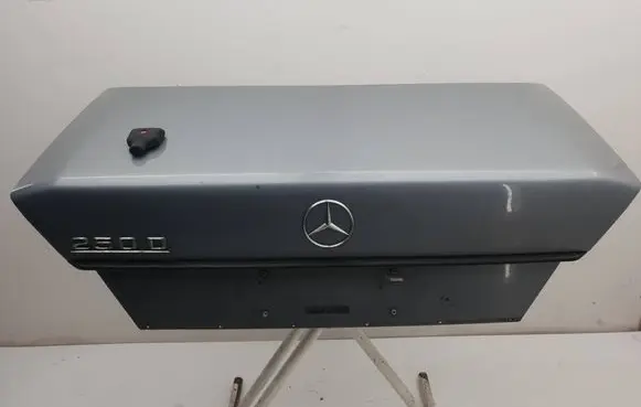 Mercedes-Benz E W124 Tailgate/trunk/boot lid