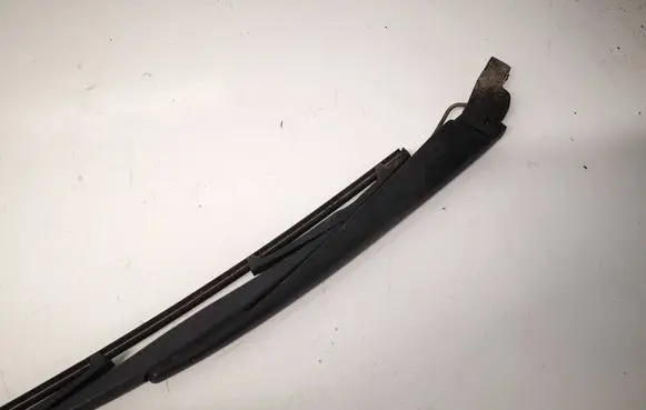 Mitsubishi Outlander Rear wiper blade arm 