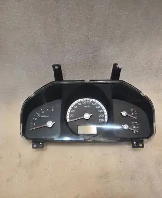 KIA Sportage Speedometer (instrument cluster) 940031F431 D343