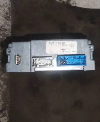 BMW 7 E65 E66 Video control module 6927589