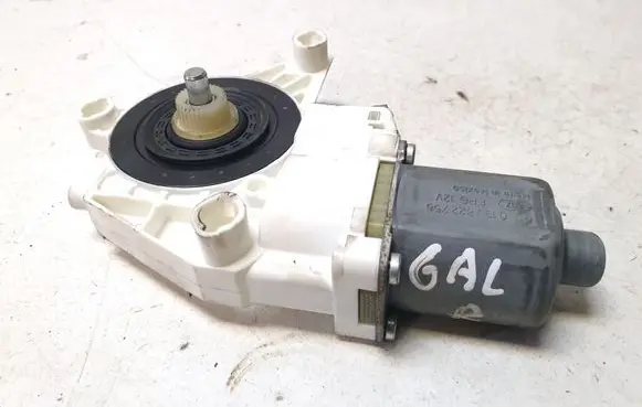 Mercedes-Benz ML W166 Rear door window regulator motor A1669060601