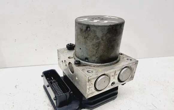Hyundai ix35 ABS Pump 589202Y940