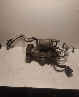 Skoda Octavia Mk2 (1Z) Fuel injection high pressure pump 0460404977 038130107D