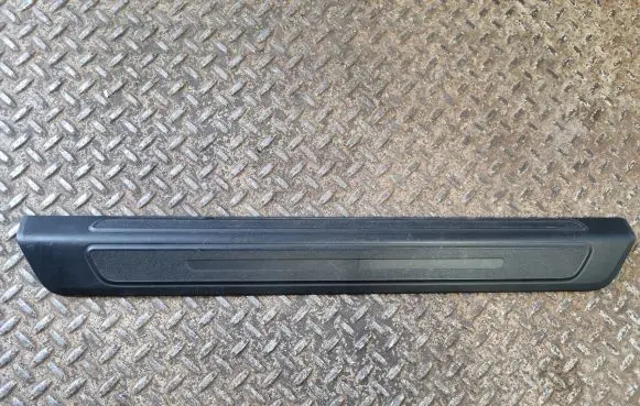 Audi Q5 SQ5 Front sill trim cover 80A853374 80A853374A