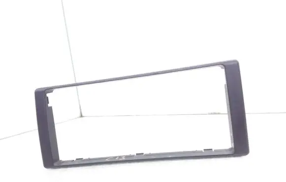 BMW 5 E39 Radio/GPS head unit trim 8385451 65528385451
