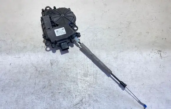Jaguar F-Pace Tailgate boot lock/latch motor CPLA404C10AC C03747105