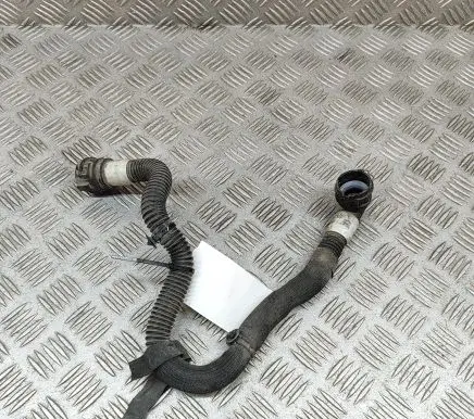 Tesla Model 3 Engine coolant pipe/hose 107759400C