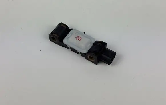 Nissan Primera Airbag deployment crash/impact sensor 98830AY000